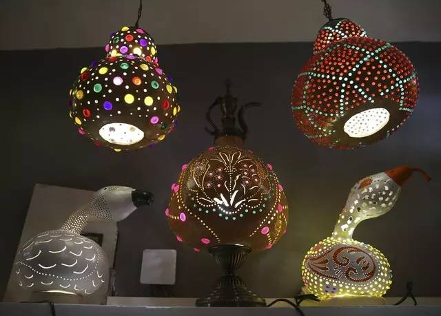 Çocuklarından dolayı çalışamıyordu! İnternetten bulduğu o fikirle paraya para demiyor: Her yerden sipariş yağıyor 10